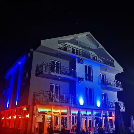 Sunrise Hotel & Camping Struga Exteriör bild