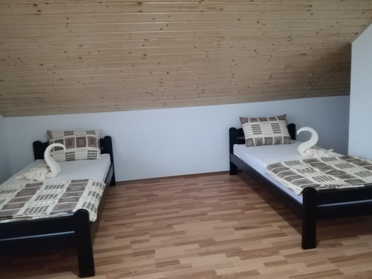 Sunrise Hotel & Camping Struga Exteriör bild