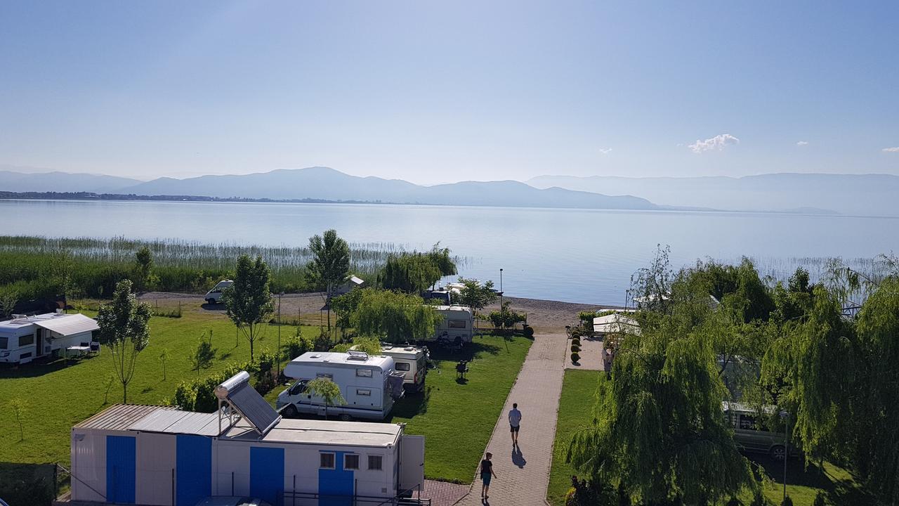 Sunrise Hotel & Camping Struga Exteriör bild