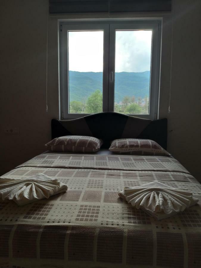 Sunrise Hotel & Camping Struga Exteriör bild