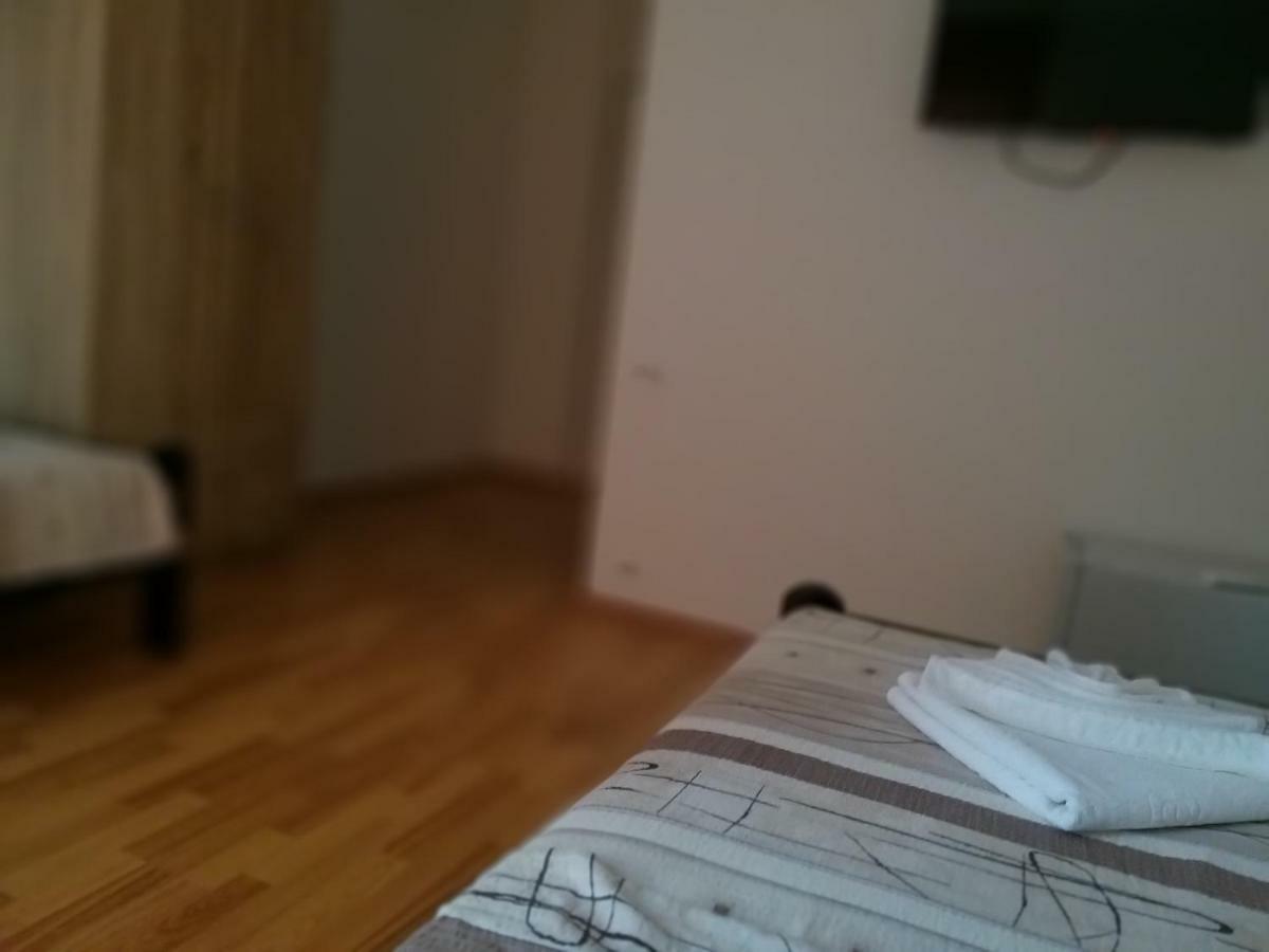 Sunrise Hotel & Camping Struga Exteriör bild